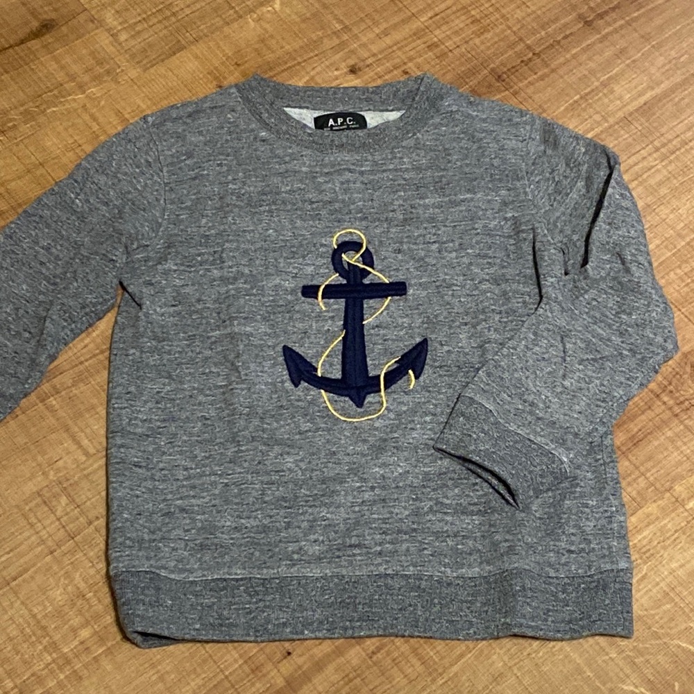 APC sweatshirt